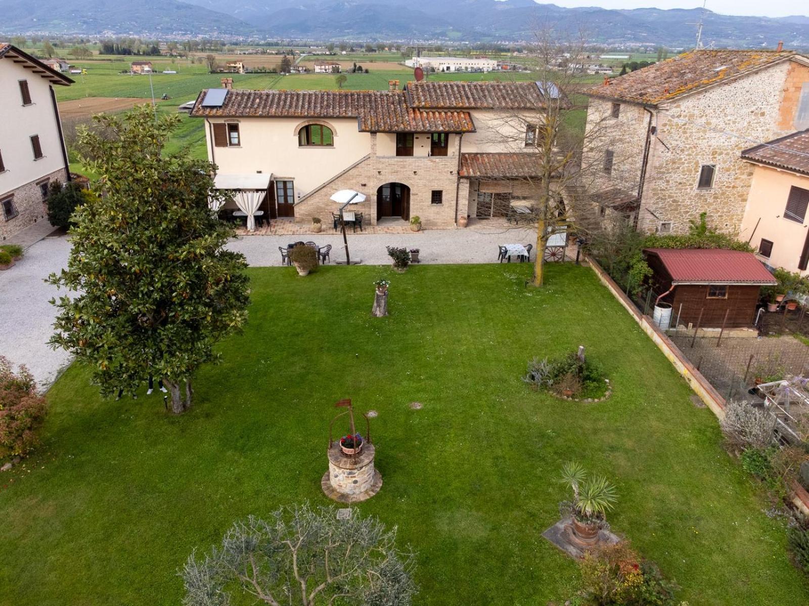Podere Casenove Citerna エクステリア 写真