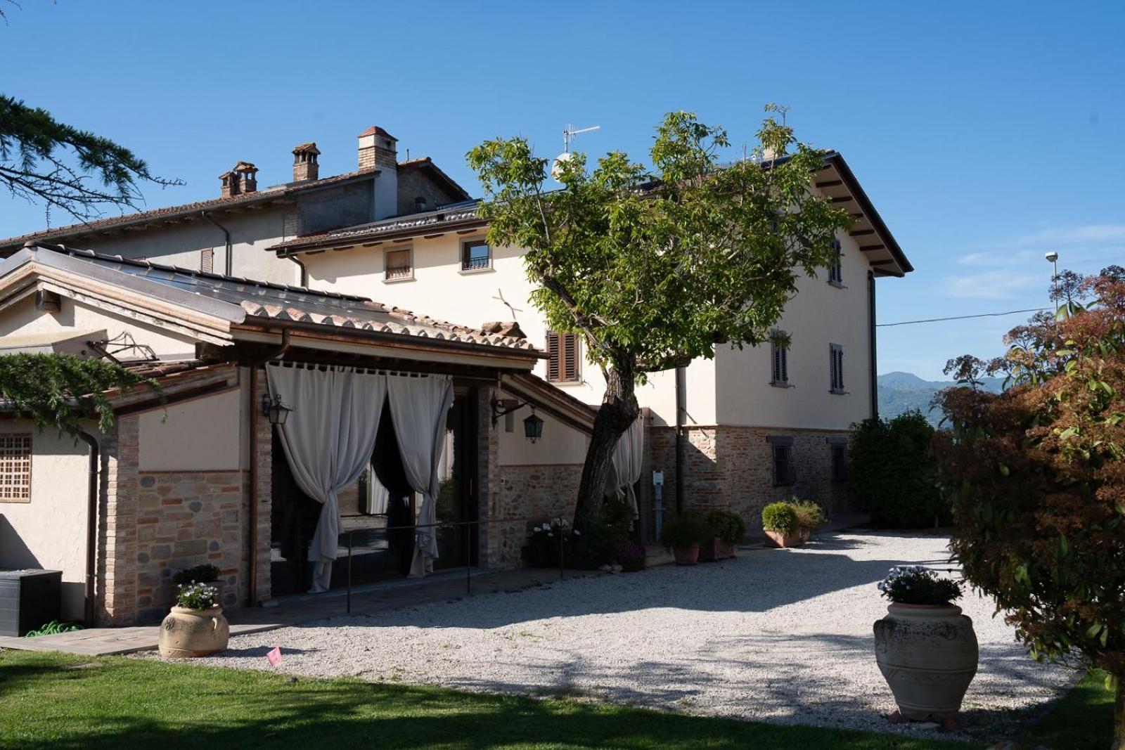 Podere Casenove Citerna エクステリア 写真