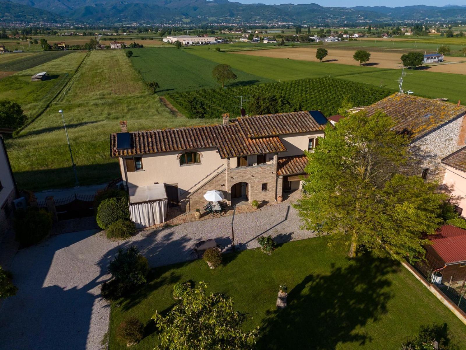 Podere Casenove Citerna エクステリア 写真