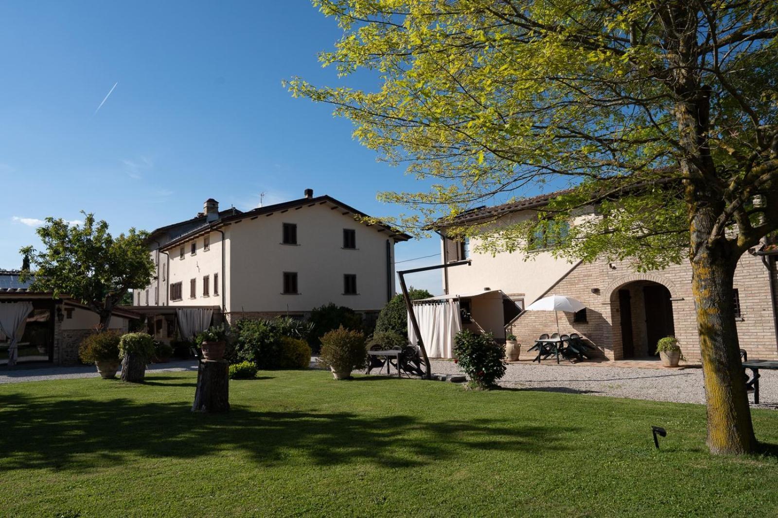 Podere Casenove Citerna エクステリア 写真